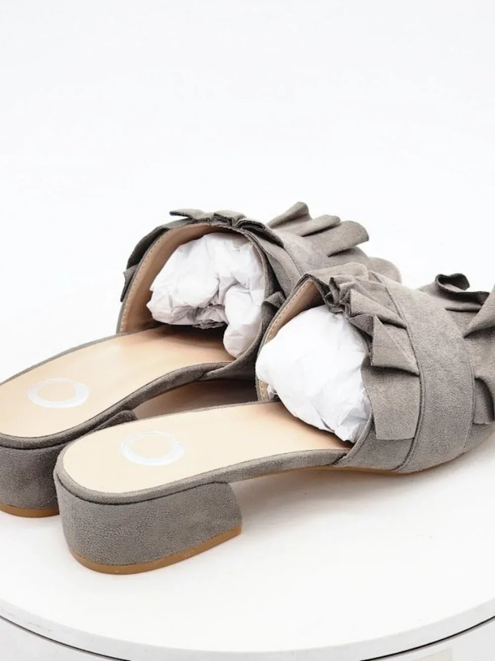 Journee Collection Sabica Gray Ruffle Slide Sandals Block Heel Women's Size 7.5